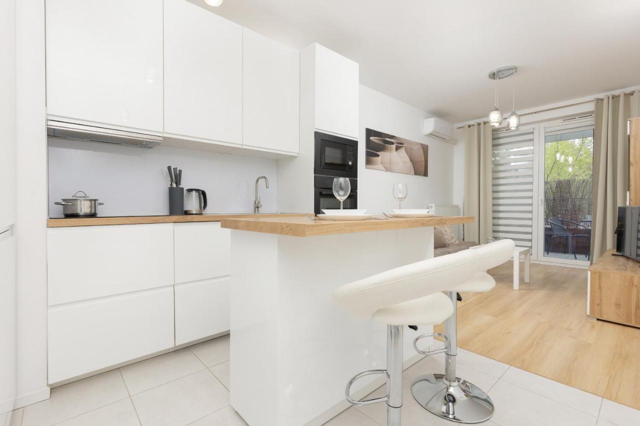 Apartment With Ac Warsaw Mokotow Business Centre By Noclegi Renters Eksteriør billede